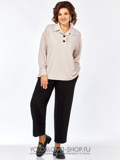 Брючный трикотажный комплект: бежевый джемпер, черные брюки