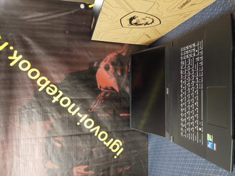 MSI GF76 KATANA 11UEK-604XRU ( 17.3 FHD IPS 144Hz i5-11400H RTX3060 (6Gb) 16Gb 512Gb SSD )