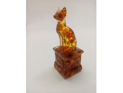 Сфинкс на подставке янтарь,заливка