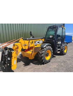 Погрузчик телескопический JCB 540-140