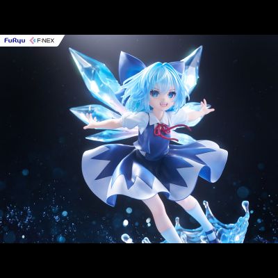 Фигурка 1/7 Чирно (Cirno by Uuzan)