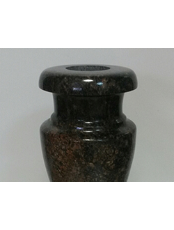 Ваза гранитная 5
