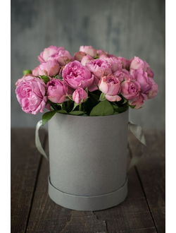 ШЛЯПНАЯ КОРОБКА "GRAY ROSE"