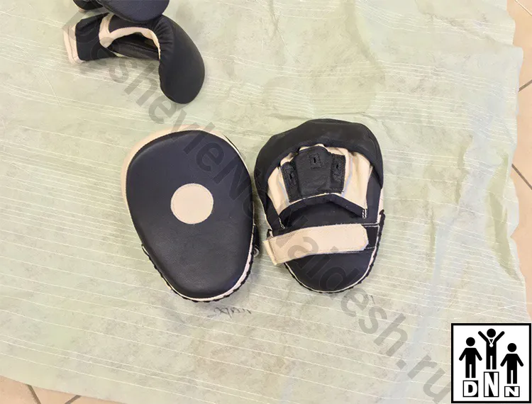 Боксёрские лапы / тайские пэды