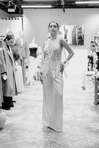 Брюки палаццо из тенселя со вставками