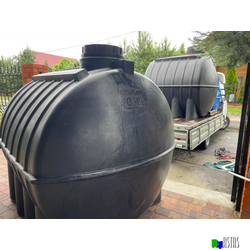 Емкость 5000 литров горизонтальная  черная
