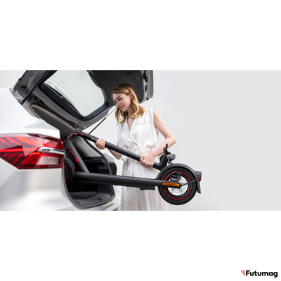 Электросамокат Xiaomi Mi Electric Scooter 4 Pro