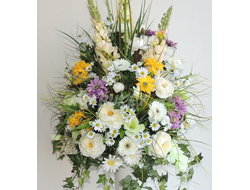 Композиция из искусственных полевых цветов - Летние настроение Б014/Купить интерьерную композицию