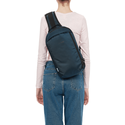Pacsafe vibe 325 econyl sling pack on sale