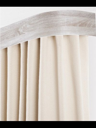 Дуб беленый