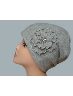 серая польская шапка Камея Giovana фото