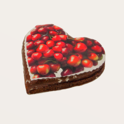 Пряник заварной  с декором "Сердце" с вишневой  начинкой 500 гр.