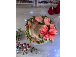 Новогодний венок из зефира ручной работы