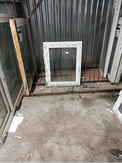 ОКНО БУ ШИРИНА 790 ВЫСОТА 960 ПРОФИЛЬ 58, 24 СП (ОДНОКАМЕРНЫЙ) Просто- поворотное ЛЕВОЕ