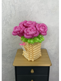 Корзинка с розочками