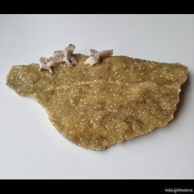 Флюорит и барит на породе (А)