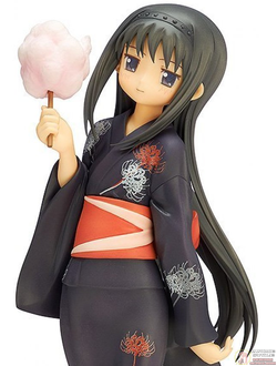 Фигурка 1/8 Хомура Акэми (Homura Akemi Yukata)