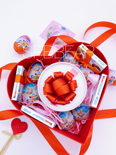 Подарочная коробка Киндер сюрприз и Рафаэлло средняя