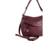 (АРТИКУЛ: 8332/0/02) СУМКА ЖЕНСКАЯ, НЕБОЛЬШАЯ, НАТУРАЛЬНАЯ КОЖА, ТЕМНО-БОРДОВАЯ, С ДЕКОРАТИВНЫМИ НАРУЖНЫМИ КАРМАНАМИ, С ПЛЕЧЕВЫМ РЕМНЕМ