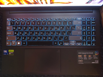 ASUS VivoBook Pro 15 OLED N6506MV-MA113 ( 15.6  3K UHD (2880x1620) 120HZ  Ultra 9 185H  RTX4060 (8Gb) 24GB  1024SSD )