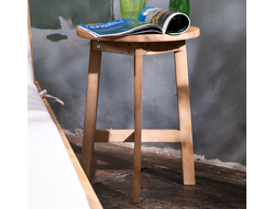 Кофейный стол Round из массива акации