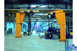 Кран консольный на колоне г/п 17т.