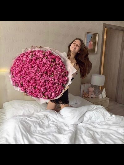 101 кустовая пионовидная роза