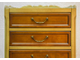 Комод с 6 выдвижными ящиками.