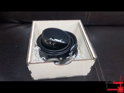 Ремень с лазерной гравировкой в подарочной упаковке