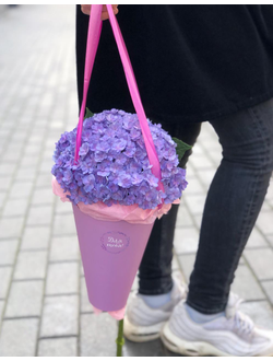 Сумочка с гортензией