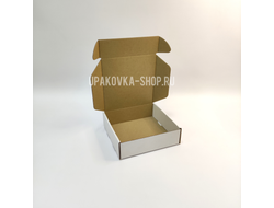 Коробка с откидной крышкой 150*150*50 мм БЕЛЫЙ