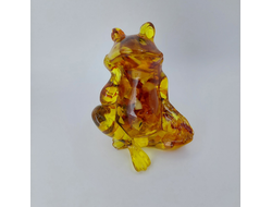 Лягушка сидит думает