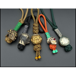 Брелок из паракорда