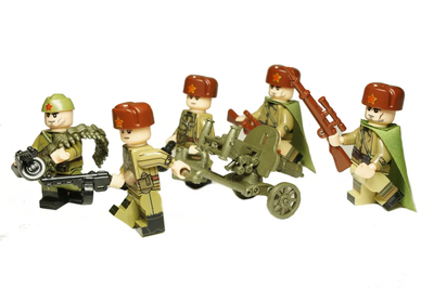 Отряд советских автоматчиков с пулеметом Максим (5 фигурок с оружием)