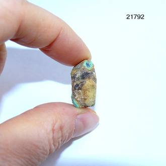 Бирюза натуральная (необработанная) Казахстан арт.21792: 2,8г - 19*11*10мм