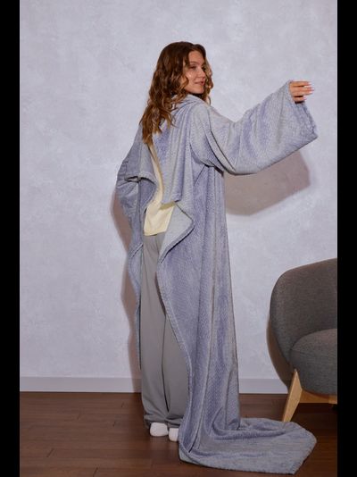 Плед с рукавами "Сиреневый бриз" из микрофибры (велсофта)