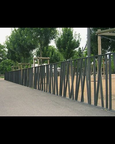 Разделительные ограждения