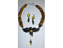 комплект с янтарем