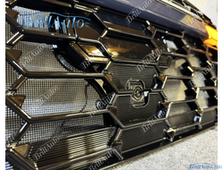 Решетка Toyota Land Cruiser 300 LED антихром