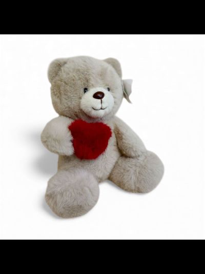 Медведь с сердечком