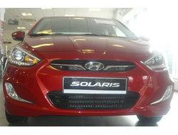 Сетка на бампер внешняя для HYUNDAI Solaris 2011-2014, черн., 15 мм ( 01-250110-15B )