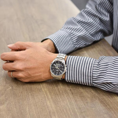 Часы Casio LCW-M100DE-1A3