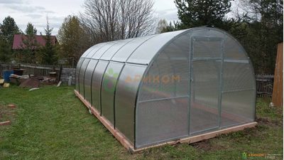 Теплица "РАЗДВИЖНАЯ" с открывающейся крышей (оцинкованный каркас 20х40 мм, шаг дуги 1 метр)