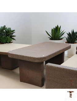 Стол Триумф закругленный