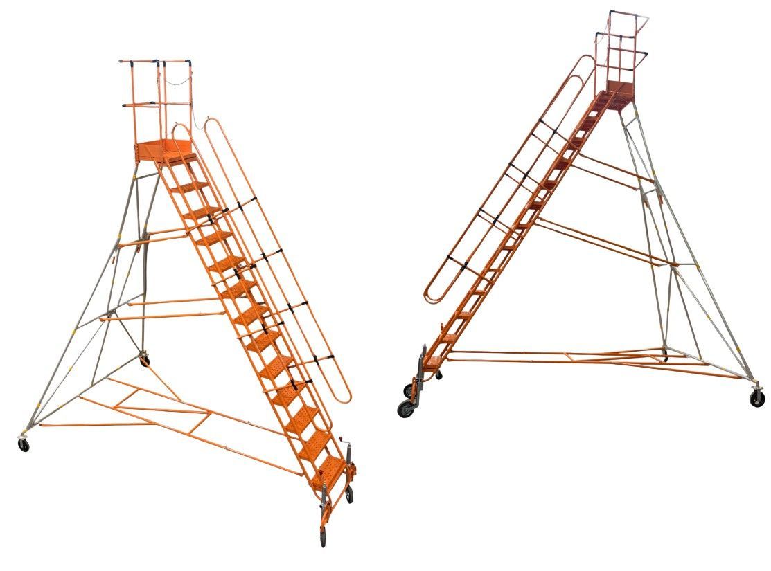 Стремянка СТР-4500 (высота 4,0-4,5 м)