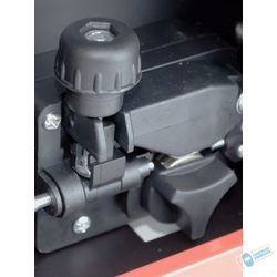 Инверторный сварочный полуавтомат  SIGMA MIG180 SYN