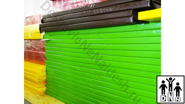 Обкладочные маты для батутных центров и арен