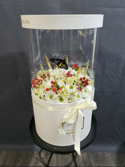 Букет с бабочкой 133