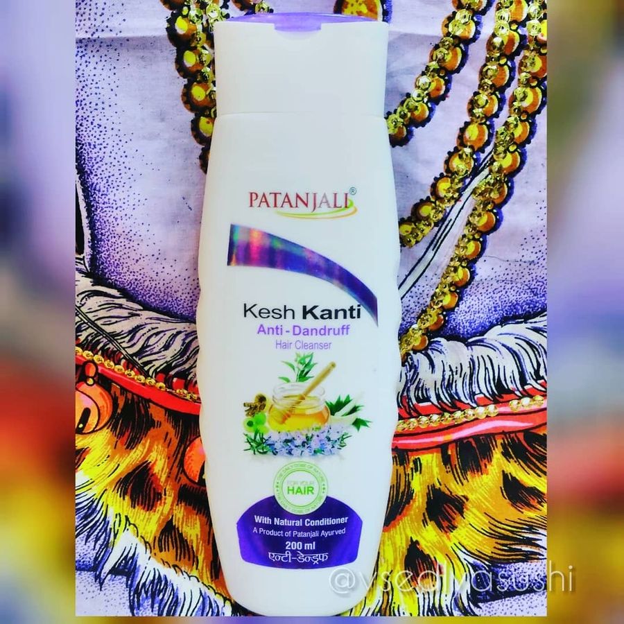 Шампунь Kesh Kanti Anti-Dandruff (Кеш Канти) Patanjali против перхоти (Индия)