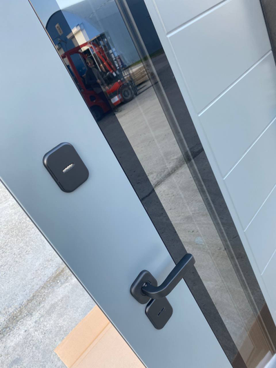 TERMO 5 - 130 мм/ ЭМАЛЬ Ral 7012-"ЭМАЛИТ БЕЛЫЙ. ЧЕТЫРЕХКАМЕРНЫЙ ТОНИРОВАННЫЙ СТЕКЛОПАКЕТ.ПОВЫШЕННАЯ ВЗЛОМОСТОЙКОСТЬ